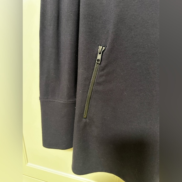 Eileen Fisher Women's Navy Organic Cotton Asymmetrical Zip Moto Jacket - Picture 4 of 6